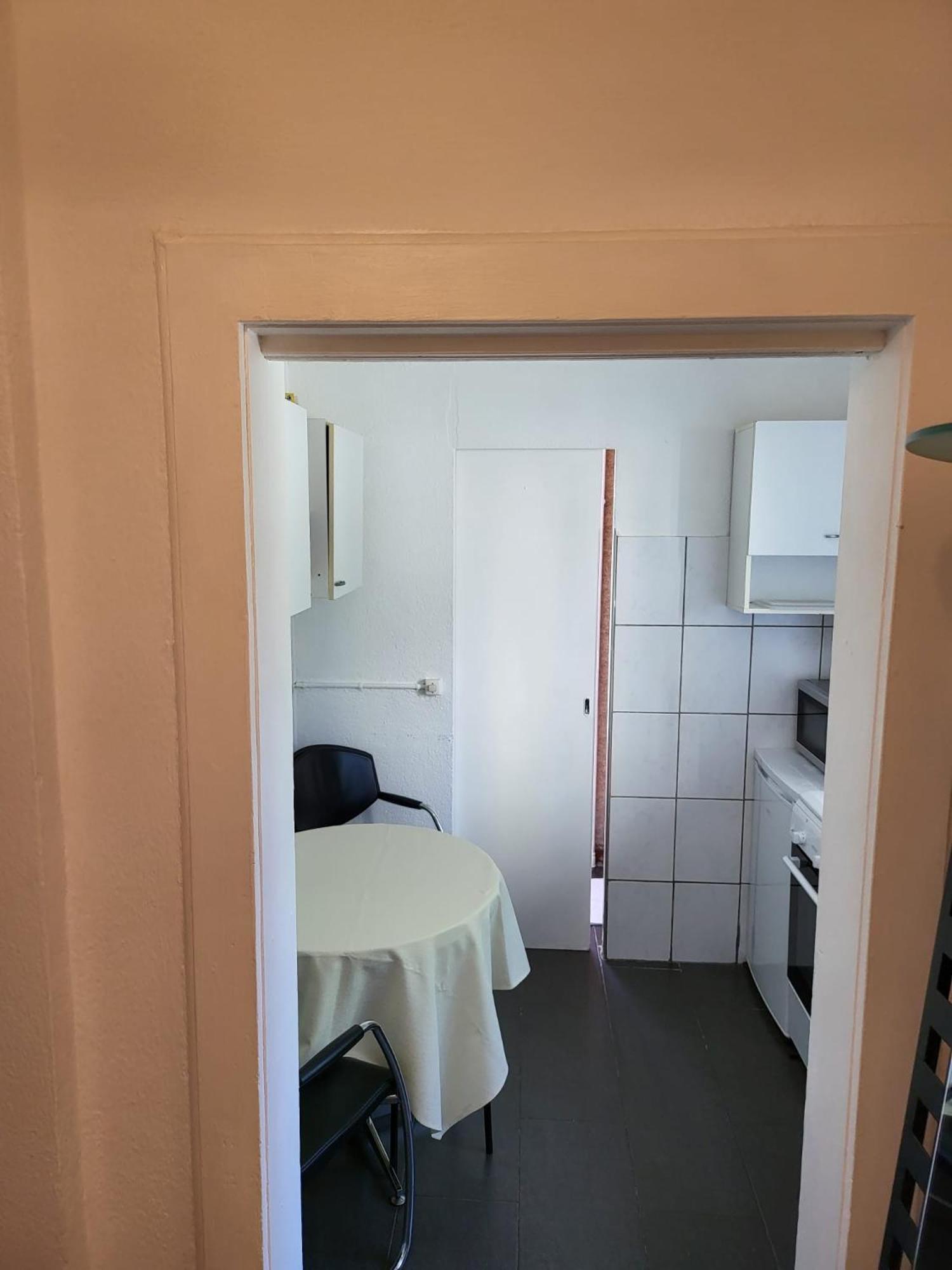 Bastis Central Guesthouse Lucerne City Exterior foto